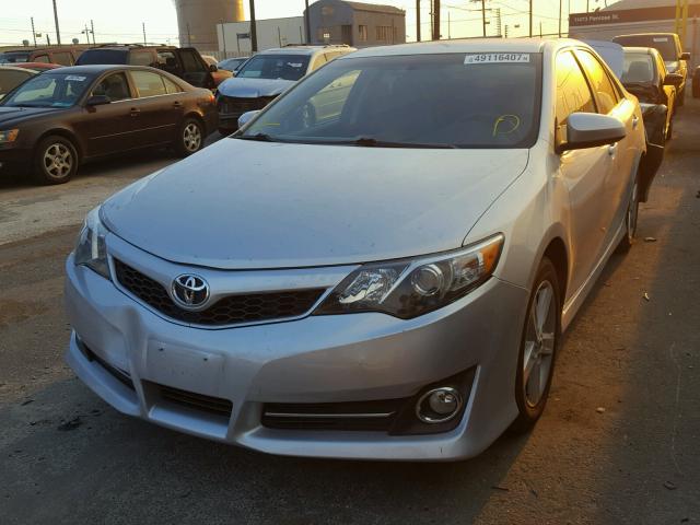 4T1BF1FK9DU231463 - 2013 TOYOTA CAMRY L SILVER photo 2