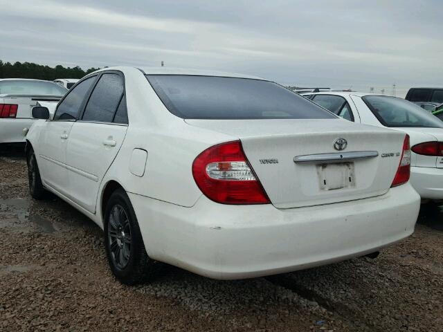 4T1BE32K54U339972 - 2004 TOYOTA CAMRY LE თეთრი ფოტო 3