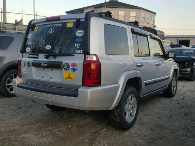 1J8HG48K97C700869 - 2007 JEEP COMMANDER SILVER photo 4