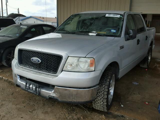 1FTPW12534KC24790 - 2004 FORD F150 SUPER SILVER photo 2