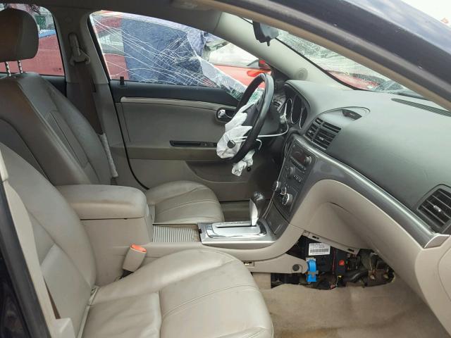 1G8ZS57N17F189579 - 2007 SATURN AURA XE BLUE photo 5