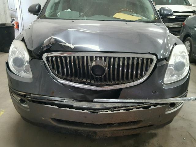 5GAKRBED4BJ363227 - 2011 BUICK ENCLAVE CX GRAY photo 7