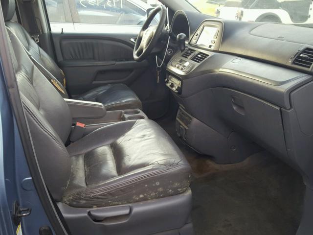 5FNRL38745B092255 - 2005 HONDA ODYSSEY EX BLUE photo 5