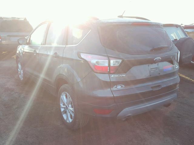 1FMCU0GD9HUD16605 - 2017 FORD ESCAPE SE GRAY photo 3