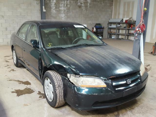 1HGCG1642YA007225 - 2000 HONDA ACCORD LX GREEN photo 1