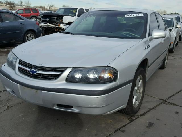 2G1WF52K5Y9281811 - 2000 CHEVROLET IMPALA SILVER photo 2