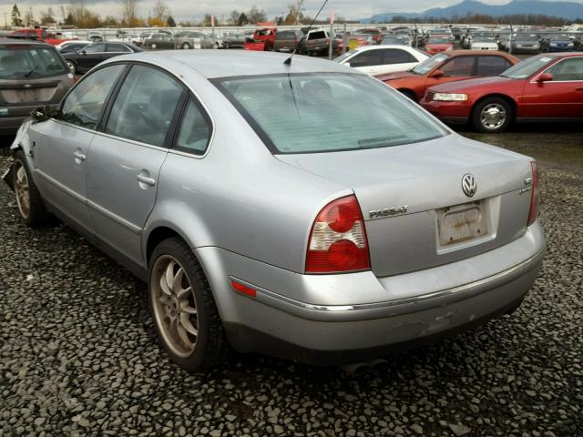 WVWUK63B62P305637 - 2002 VOLKSWAGEN PASSAT W8 SILVER photo 3