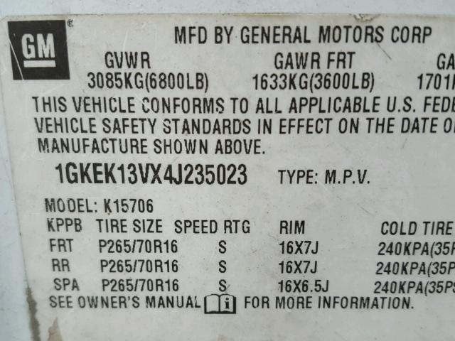 1GKEK13VX4J235023 - 2004 GMC YUKON WHITE photo 10