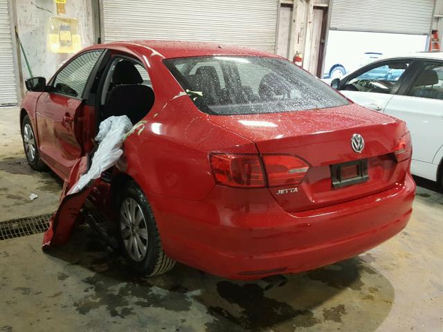 3VW2K7AJ4EM439500 - 2014 VOLKSWAGEN JETTA BASE RED photo 3