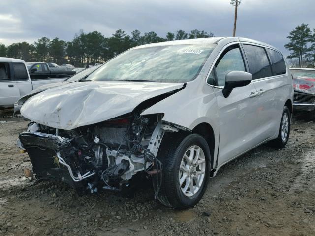 2C4RC1DG6HR748202 - 2017 CHRYSLER PACIFICA T CREAM photo 2