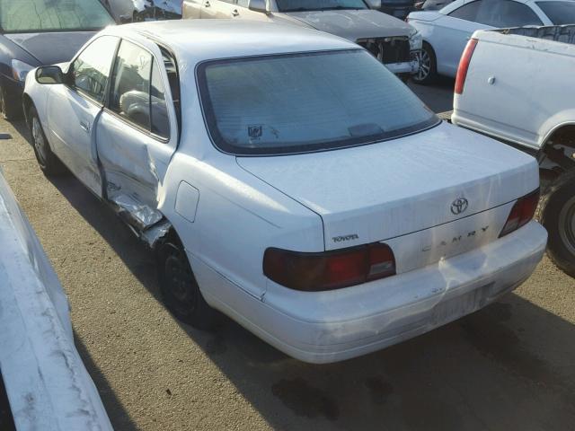 4T1SK11E4SU628802 - 1995 TOYOTA CAMRY DX WHITE photo 3