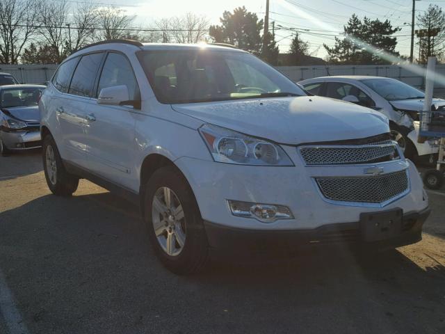 1GNLRGEDXAS117881 - 2010 CHEVROLET TRAVERSE L WHITE photo 1