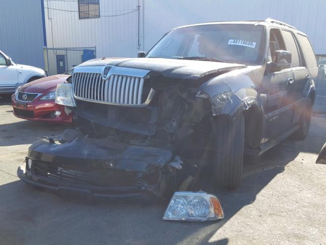 5LMFU28565LJ15694 - 2005 LINCOLN NAVIGATOR 黑色 照片 2