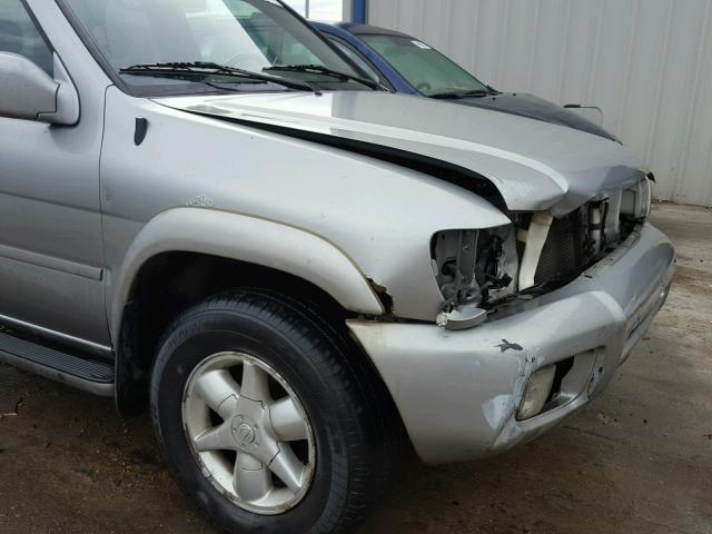 JN8DR09Y31W587944 - 2001 NISSAN PATHFINDER SILVER photo 9