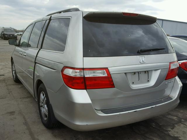 5FNRL38665B409542 - 2005 HONDA ODYSSEY EX SILVER photo 3