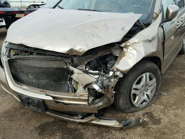 5FNRL384X6B409916 - 2006 HONDA ODYSSEY EX BEIGE photo 9