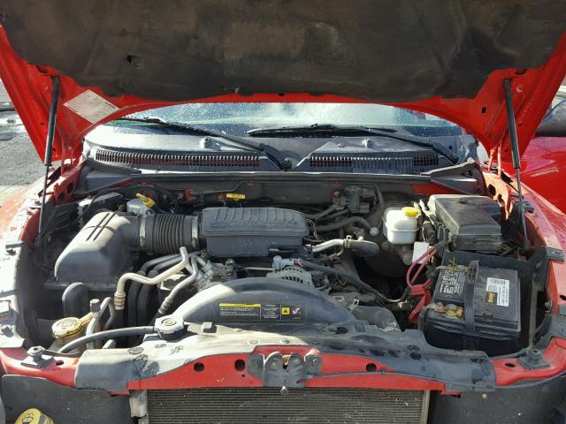 1D7HE58N86S501609 - 2006 DODGE DAKOTA QUA RED photo 7