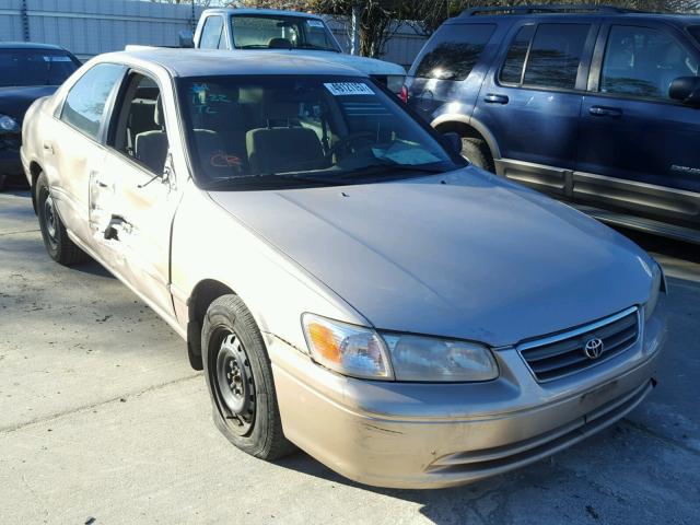 4T1BG22K11U046263 - 2001 TOYOTA CAMRY CE BEIGE photo 1