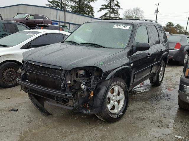 4F2YZ06195KM64425 - 2005 MAZDA TRIBUTE S BLACK photo 2