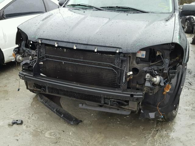 4F2YZ06195KM64425 - 2005 MAZDA TRIBUTE S BLACK photo 9