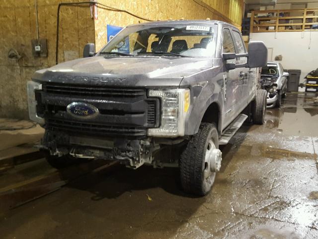 1FT8W3DT7HEB17810 - 2017 FORD F350 SUPER BLACK photo 2