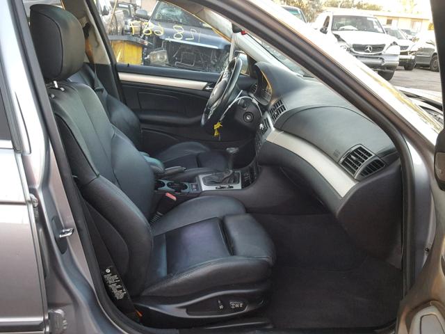 WBAEW53403PG10573 - 2003 BMW 330 XI 灰色 照片 5