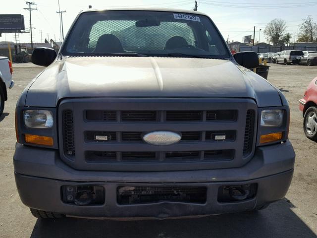 1FDWF30515EC93256 - 2005 FORD F350 SRW S BROWN photo 9