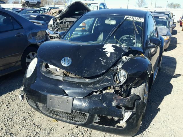 3VWPG31C58M524982 - 2008 VOLKSWAGEN NEW BEETLE 黑色 照片 2