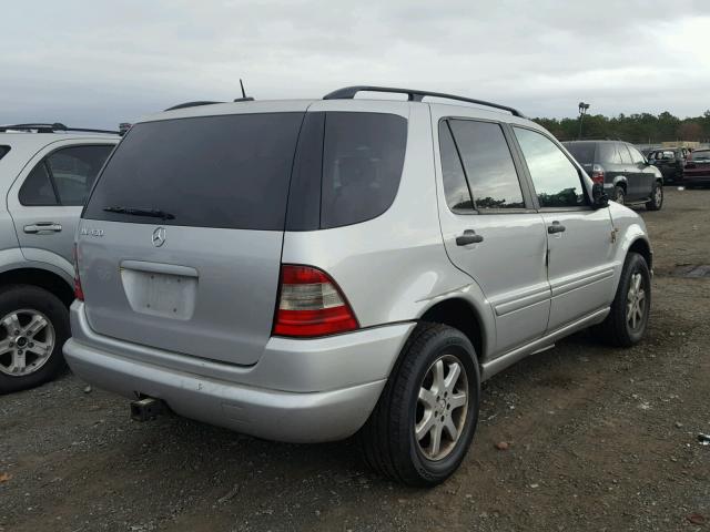 4JGAB72E3YA209881 - 2000 MERCEDES-BENZ ML 430 SILVER photo 4