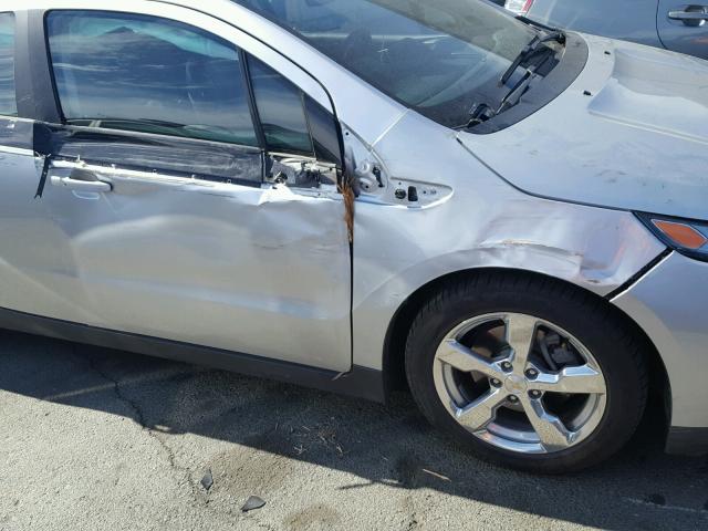 1G1RD6E45FU125712 - 2015 CHEVROLET VOLT SILVER photo 9