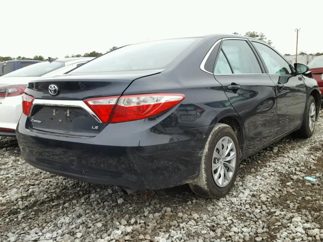 4T1BF1FK8GU502789 - 2016 TOYOTA CAMRY LE ნაცრისფერი ფოტო 4
