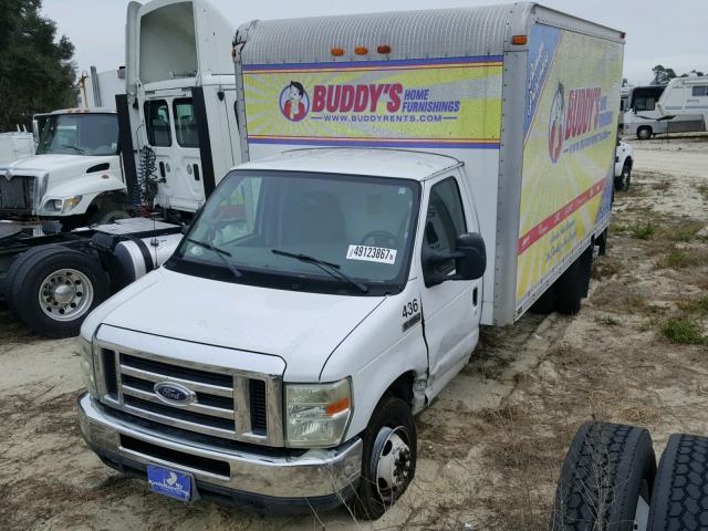 1FDWE35L48DA22566 - 2008 FORD ECONOLINE WHITE photo 2