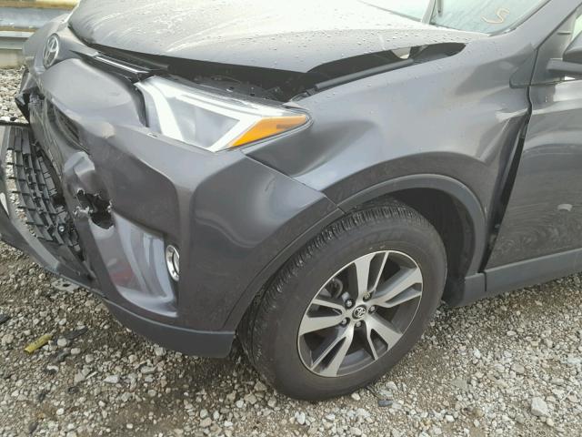 JTMRFREV0JJ190599 - 2018 TOYOTA RAV4 ADVEN GRAY photo 9