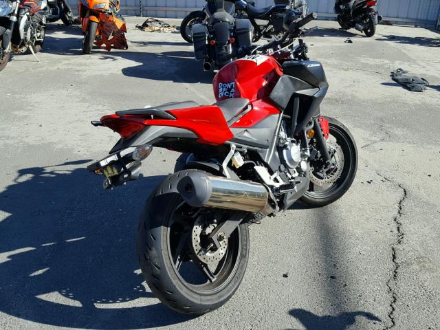 MLHNC5215F5102175 - 2015 HONDA CB300 F RED photo 4