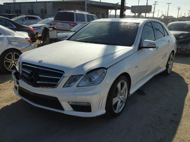 WDDHF2EB3CA567539 - 2012 MERCEDES-BENZ E 350 BLUE WHITE photo 2