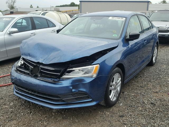 3VW2K7AJXFM250335 - 2015 VOLKSWAGEN JETTA BASE ლურჯი ფოტო 2