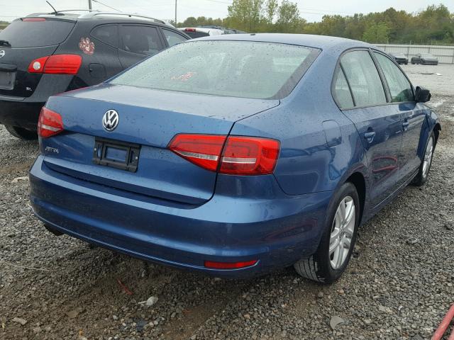 3VW2K7AJXFM250335 - 2015 VOLKSWAGEN JETTA BASE ლურჯი ფოტო 4