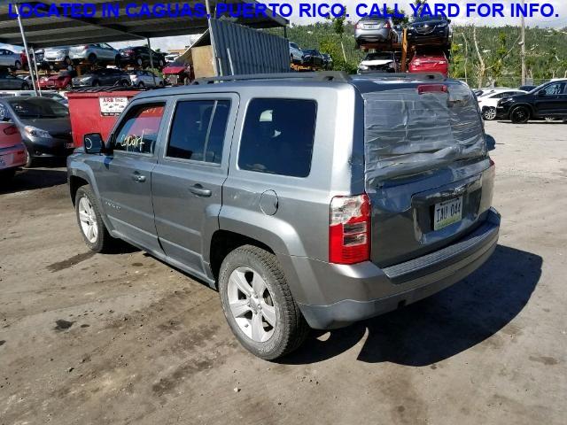 1C4NJPBBXDD108814 - 2013 JEEP PATRIOT SP GRAY photo 3