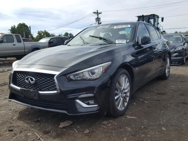 JN1EV7AR9JM442768 - 2018 INFINITI Q50 LUXE BLACK photo 2