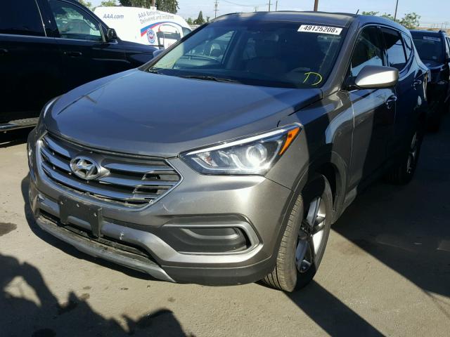 5XYZT3LB6JG545046 - 2018 HYUNDAI SANTA FE S GRAY photo 2