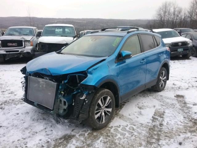 JTMRFREV7HJ714275 - 2017 TOYOTA RAV4 XLE BLUE photo 2