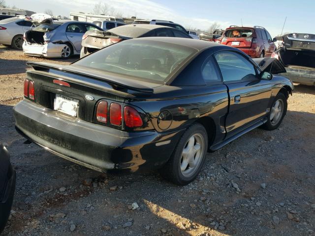 1FAFP4045WF161018 - 1998 FORD MUSTANG BLACK photo 4