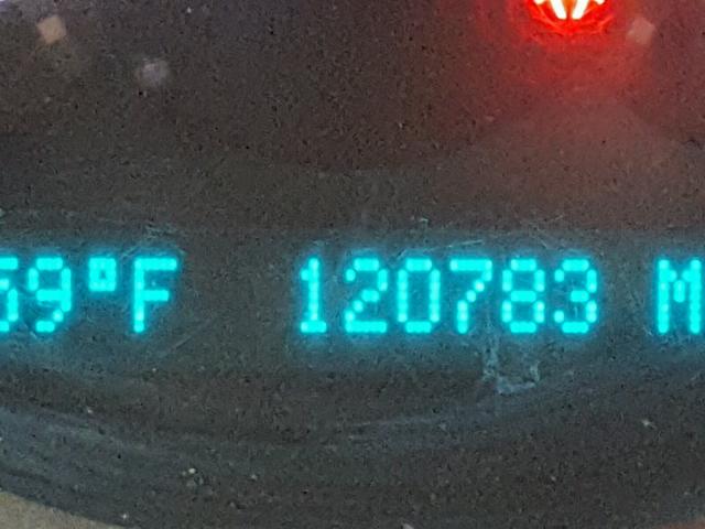 1G1ZC5E17BF172449 - 2011 CHEVROLET MALIBU 1LT SILVER photo 8