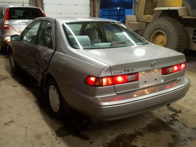 4T1BG22K1XU442587 - 1999 TOYOTA CAMRY CE TAN photo 3