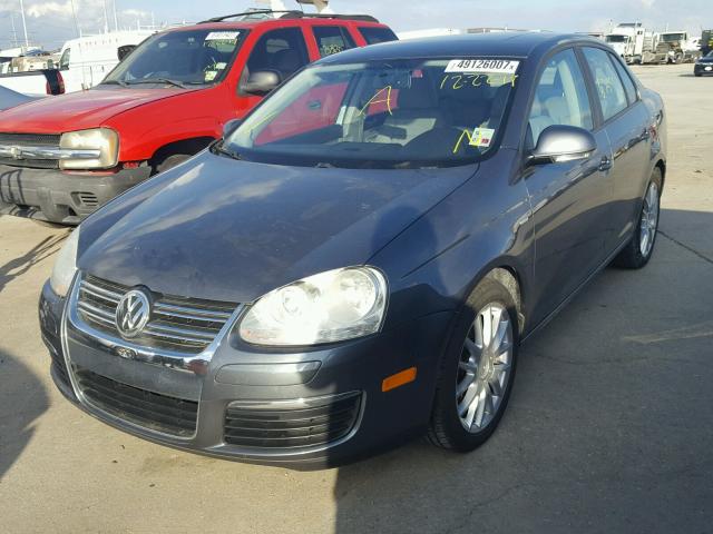 3VWRJ71K88M136024 - 2008 VOLKSWAGEN JETTA WOLF GRAY photo 2