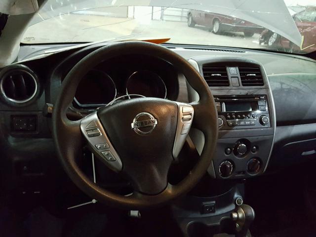 3N1CN7AP1HK454493 - 2017 NISSAN VERSA S GRAY photo 9