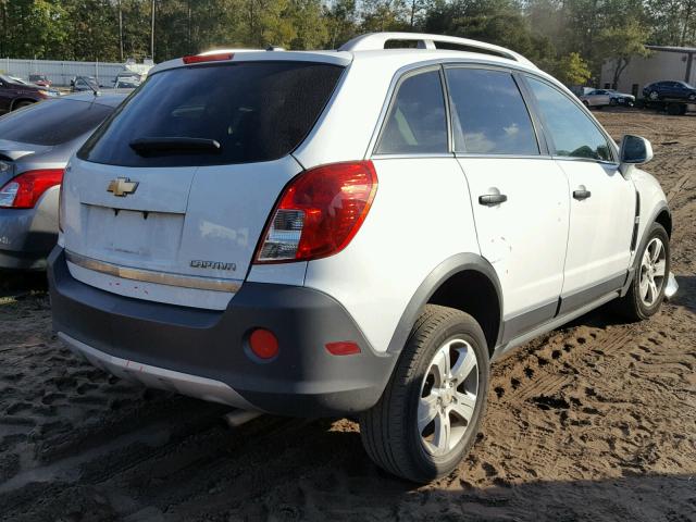 3GNAL2EKXDS573432 - 2013 CHEVROLET CAPTIVA LS WHITE photo 4