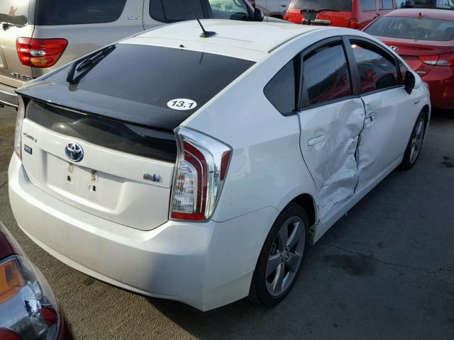 JTDKN3DU3D5618575 - 2013 TOYOTA PRIUS WHITE photo 4