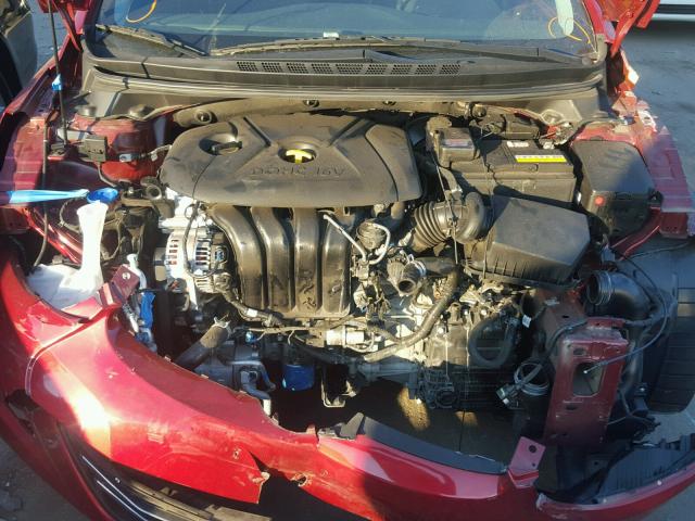 5NPDH4AE9GH795963 - 2016 HYUNDAI ELANTRA SE RED photo 7