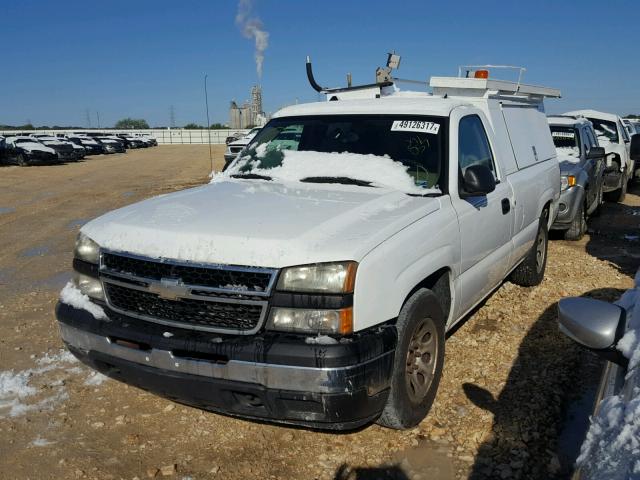 1GCEC14X36Z291057 - 2006 CHEVROLET SILVERADO WHITE photo 2